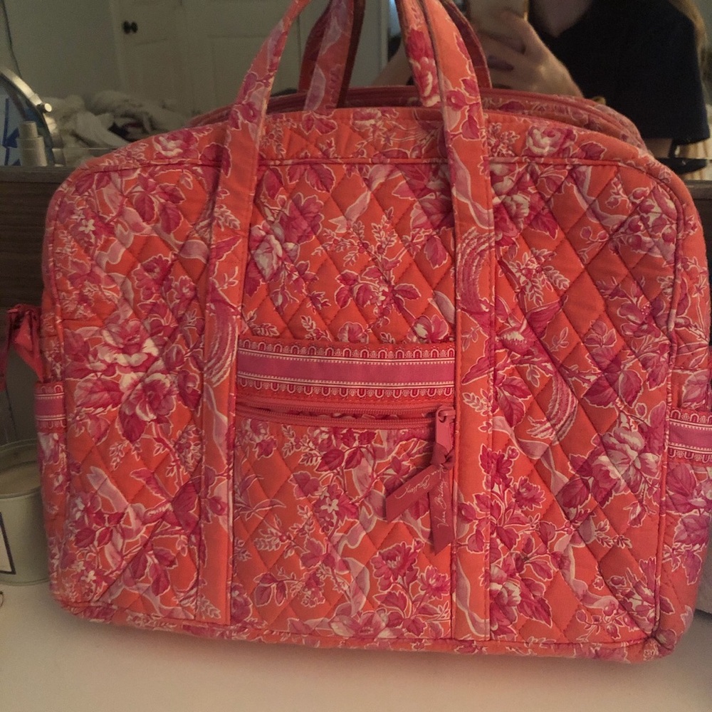 Vera Bradley travel bag